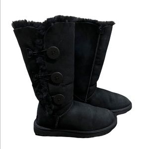 Ugg winter black suede boots size 6